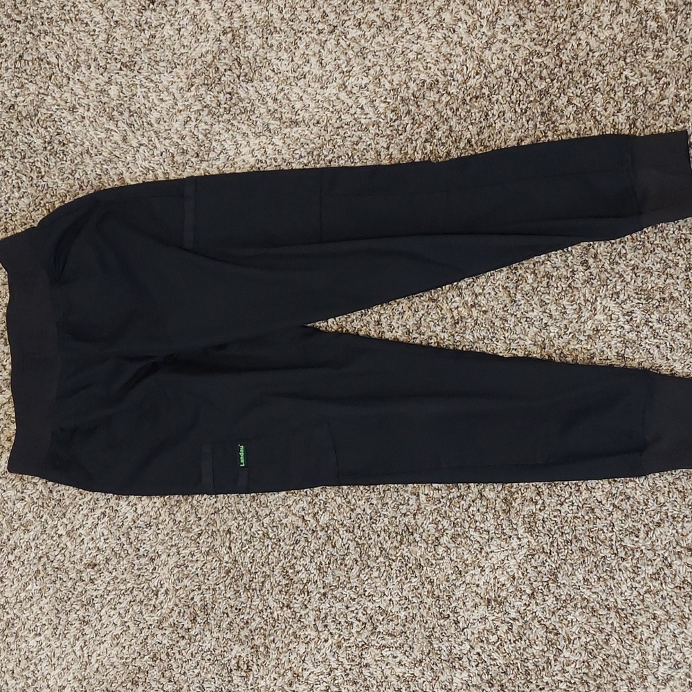 Jogger scrub bottoms